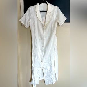 NWT Petallush White Lined Dress Size Large         Donating at the end of week‼️